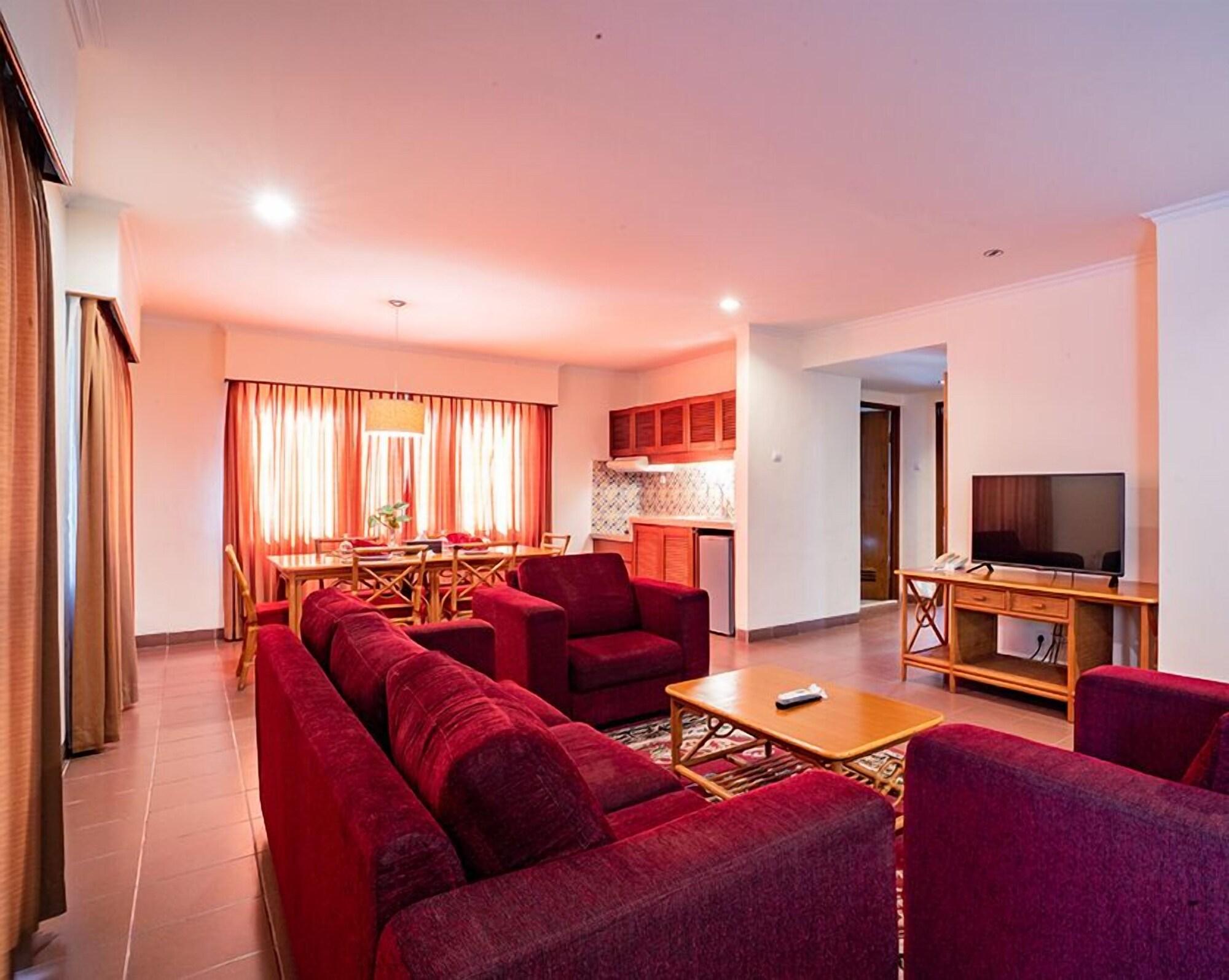 Plagoo Holiday Hotel Nusa Dua  Exteriör bild