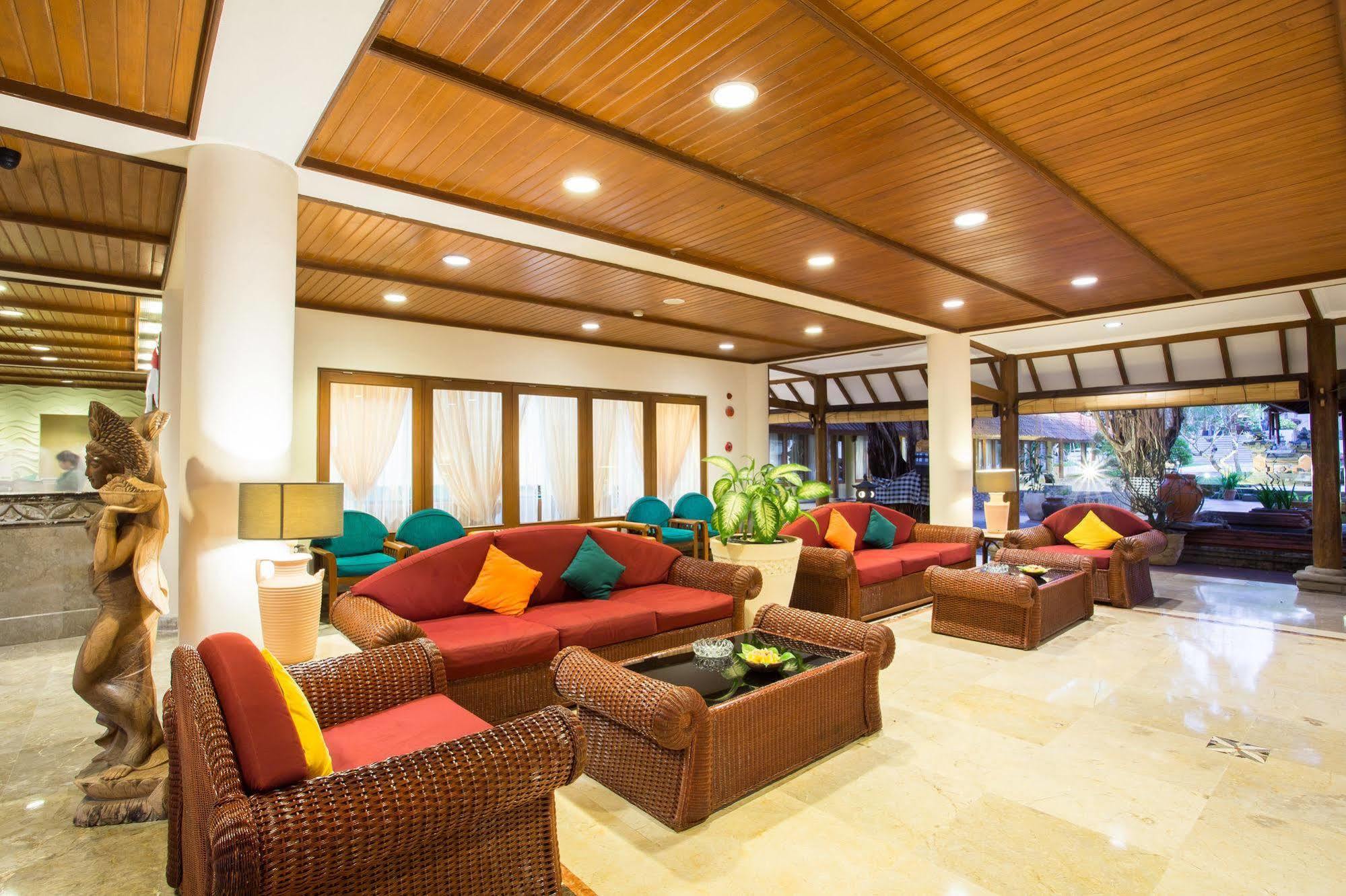 Plagoo Holiday Hotel Nusa Dua  Exteriör bild