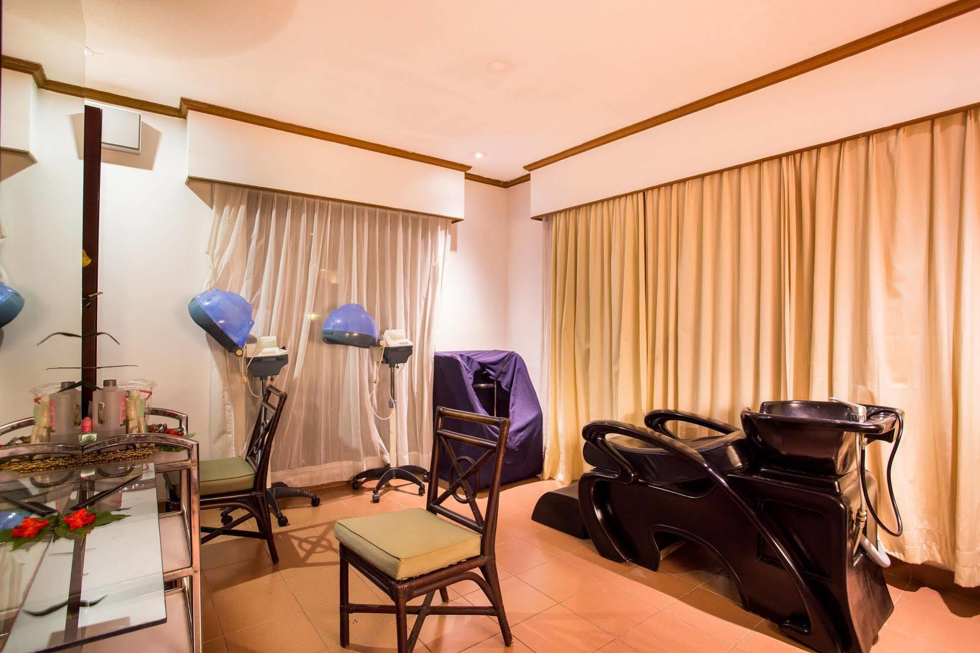 Plagoo Holiday Hotel Nusa Dua  Exteriör bild